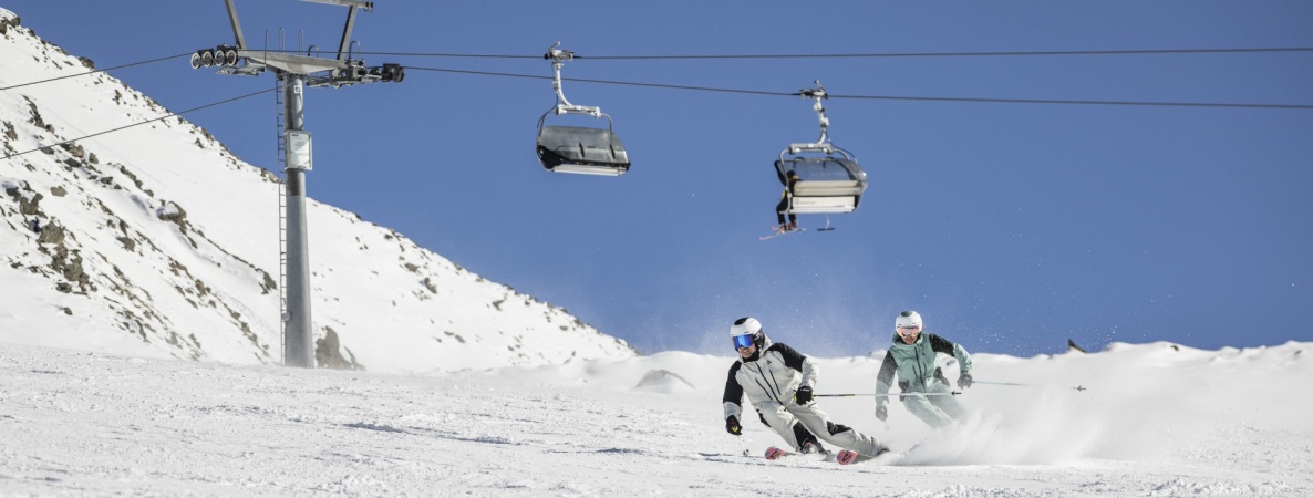 Skifahren an Ostern und geprüfte Sicherheit in PGS-Skigebieten