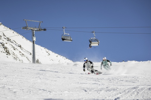 Den Artikel lesen: Skifahren an Ostern und geprüfte Sicherheit in PGS-Skigebieten